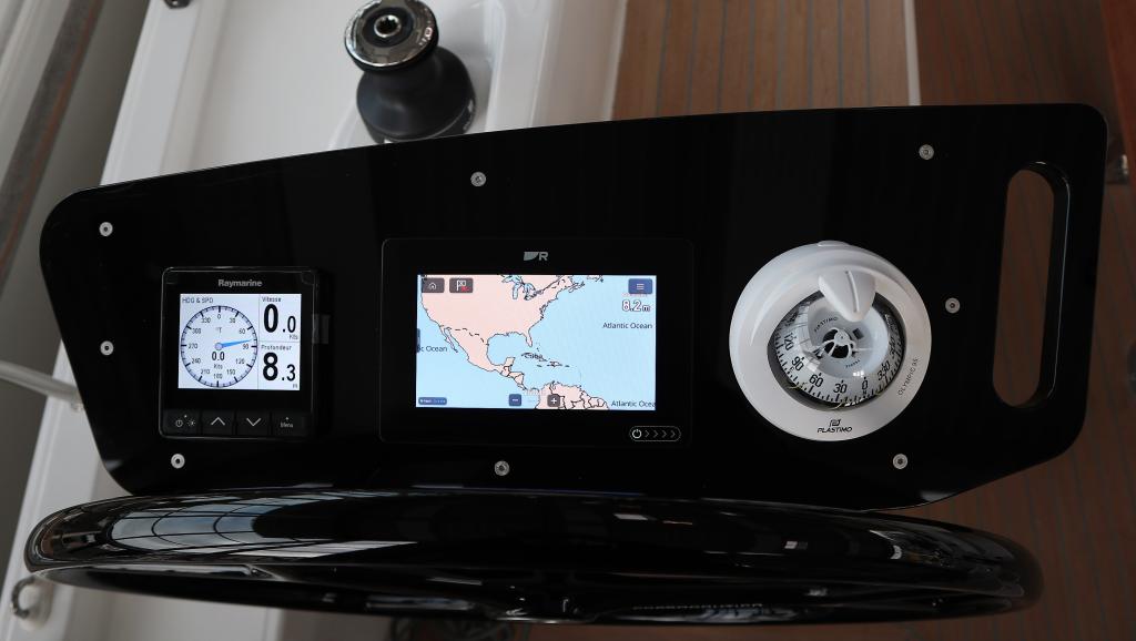 https://static.boatvertizer.com/fotos/UKnJ0vhW/6096566-large.jpg