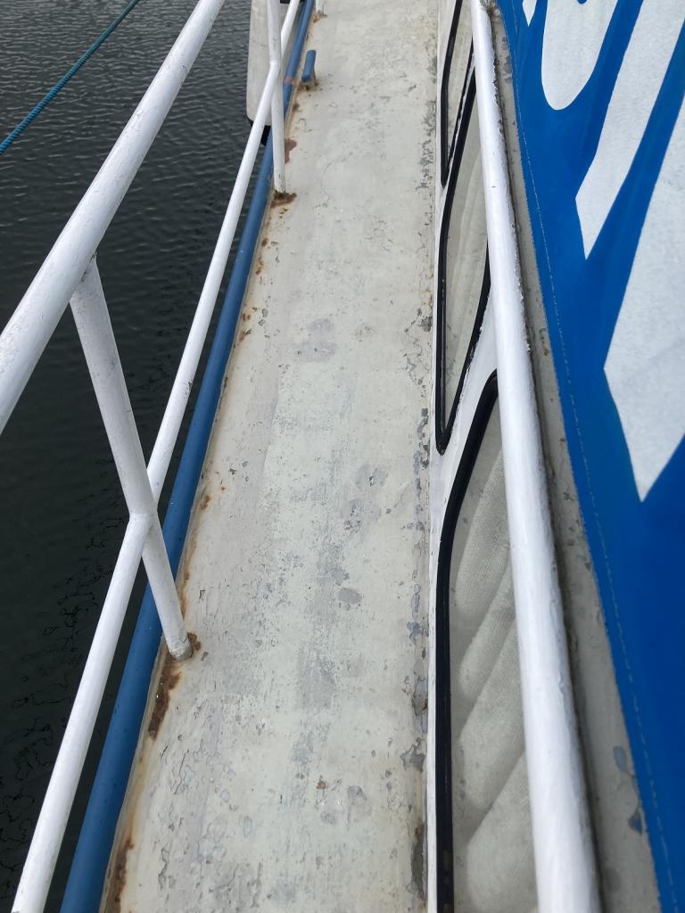 https://static.boatvertizer.com/fotos/UKnJ0vhW/6491469-large.jpg