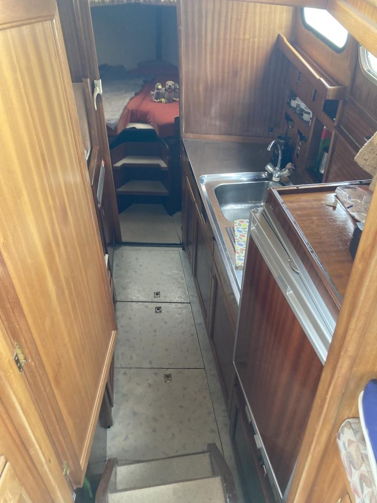 https://static.boatvertizer.com/fotos/UKnJ0vhW/6491477-large.jpg