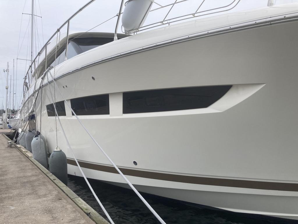 https://static.boatvertizer.com/fotos/UKnJ0vhW/6767080-large.jpg