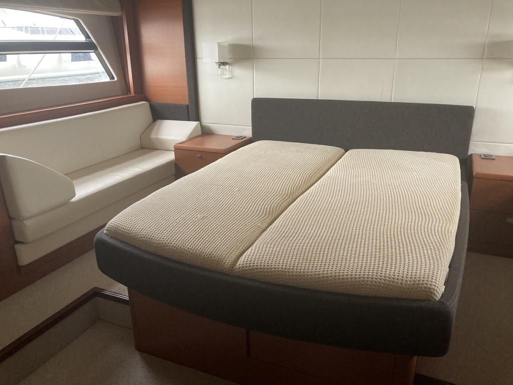 https://static.boatvertizer.com/fotos/UKnJ0vhW/6767104-large.jpg