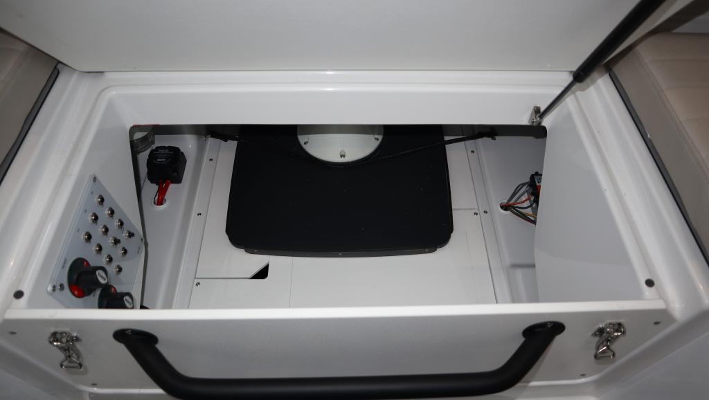 https://static.boatvertizer.com/fotos/UKnJ0vhW/6902563-large.jpg