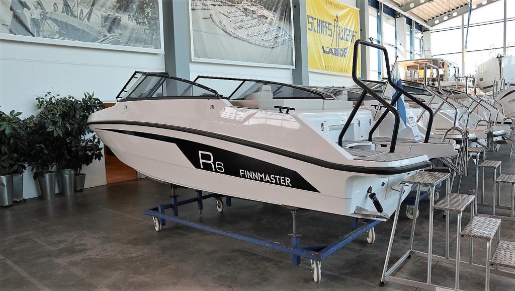https://static.boatvertizer.com/fotos/UKnJ0vhW/6902565-large.jpg