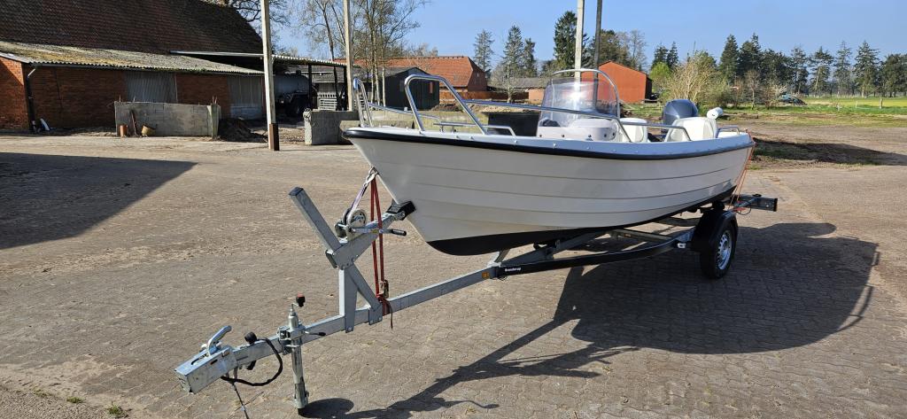 https://static.boatvertizer.com/fotos/UKnJ0vhW/7412312-large.jpg