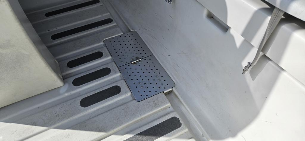 https://static.boatvertizer.com/fotos/UKnJ0vhW/7412322-large.jpg