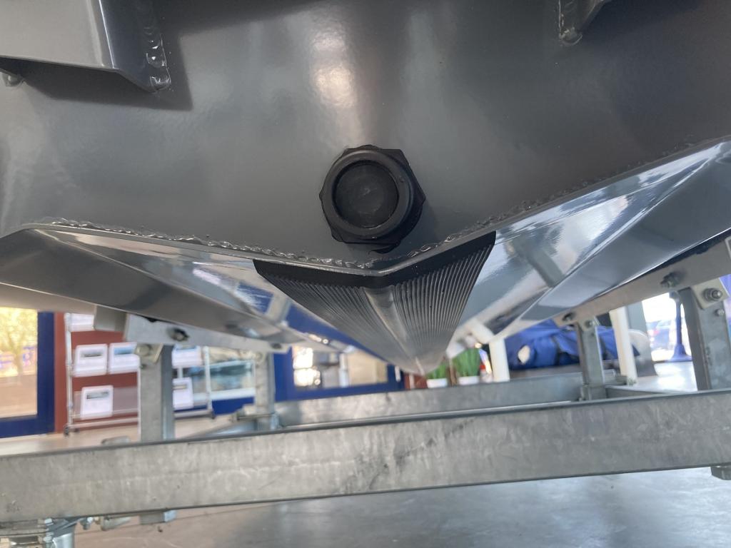 https://static.boatvertizer.com/fotos/UKnJ0vhW/7427631-large.jpg