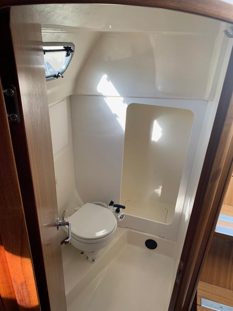 https://static.boatvertizer.com/fotos/UKnJ0vhW/7463329-large.jpg