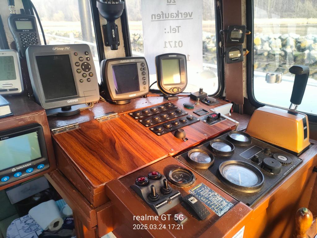 https://static.boatvertizer.com/fotos/UKnJ0vhW/7467853-large.jpg