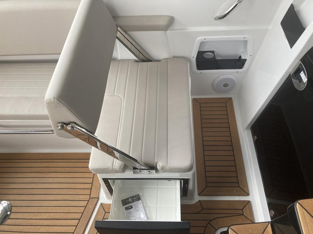 https://static.boatvertizer.com/fotos/UKnJ0vhW/7470767-large.jpg