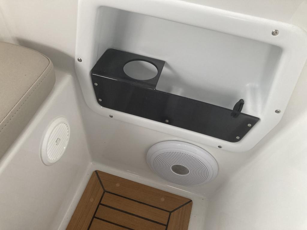https://static.boatvertizer.com/fotos/UKnJ0vhW/7470772-large.jpg