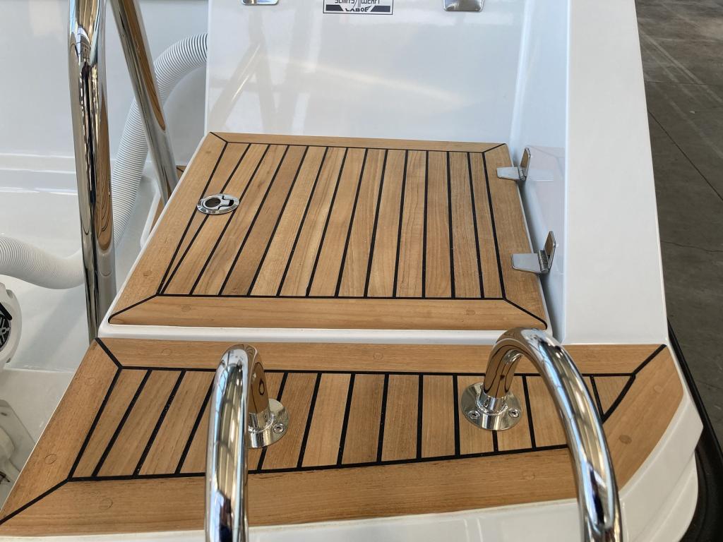 https://static.boatvertizer.com/fotos/UKnJ0vhW/7470842-large.jpg