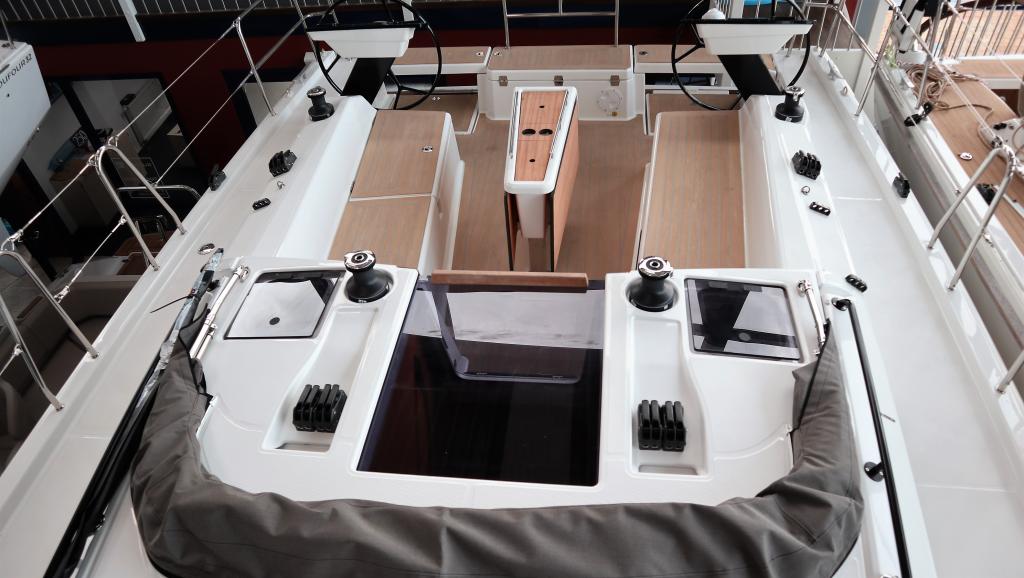 https://static.boatvertizer.com/fotos/UKnJ0vhW/7471648-large.jpg