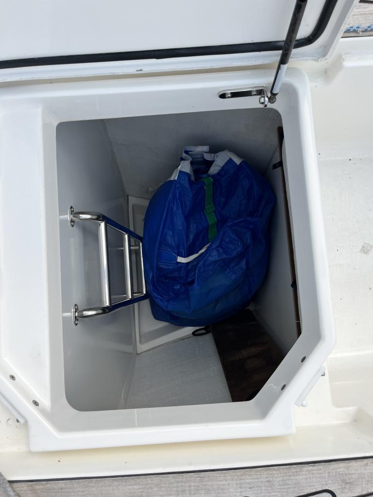 https://static.boatvertizer.com/fotos/UKnJ0vhW/7498267-large.jpg