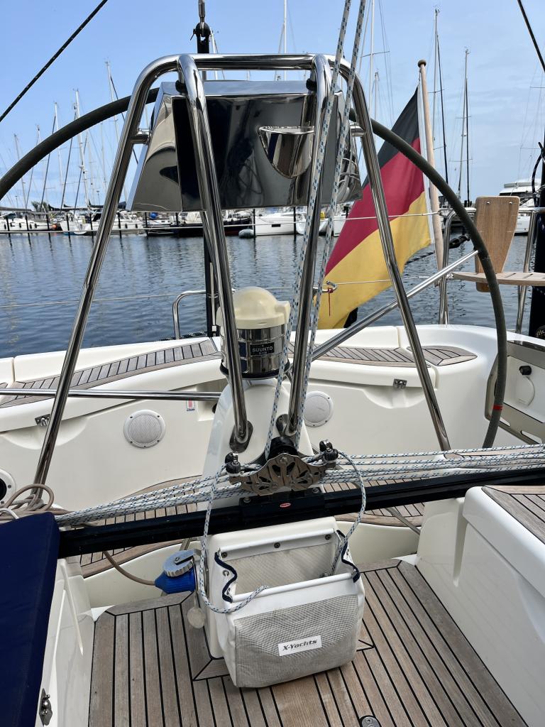https://static.boatvertizer.com/fotos/UKnJ0vhW/7498269-large.jpg