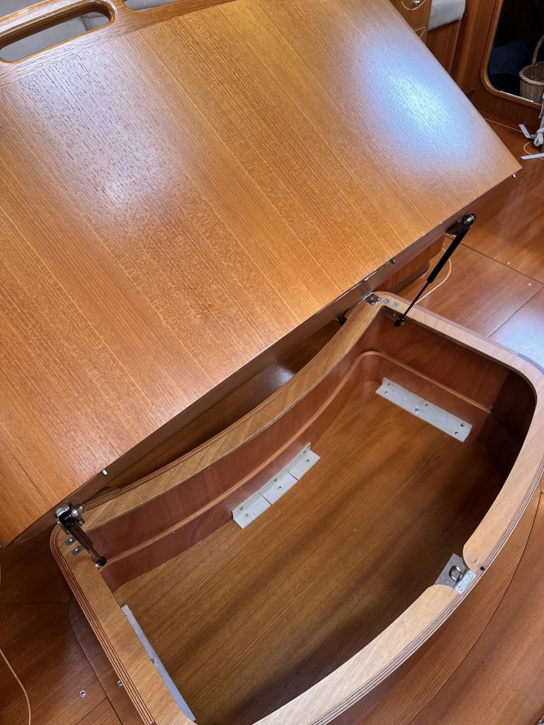 https://static.boatvertizer.com/fotos/UKnJ0vhW/7498334-large.jpg