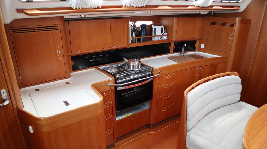 https://static.boatvertizer.com/fotos/UKnJ0vhW/7498341-large.jpg