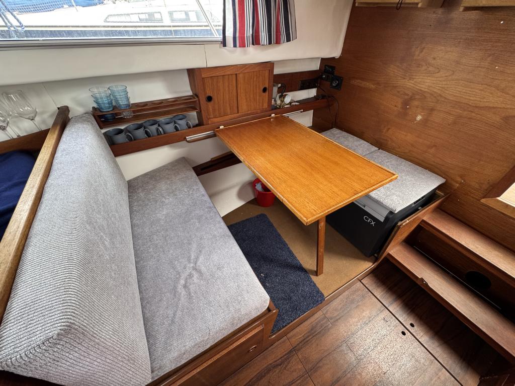 https://static.boatvertizer.com/fotos/UKnJ0vhW/7520945-large.jpg