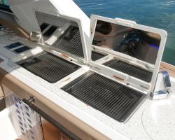 Sea Ray SLX 400 Vorschaubild 11